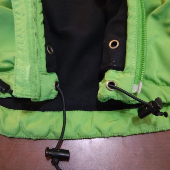 Vaude Womens Jacket Size 38 Small/ Medium green and black - Picture 3 of 10
